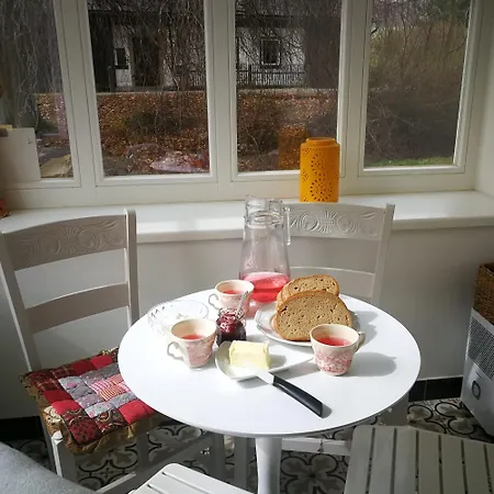 Adelaide Villa Brtníky