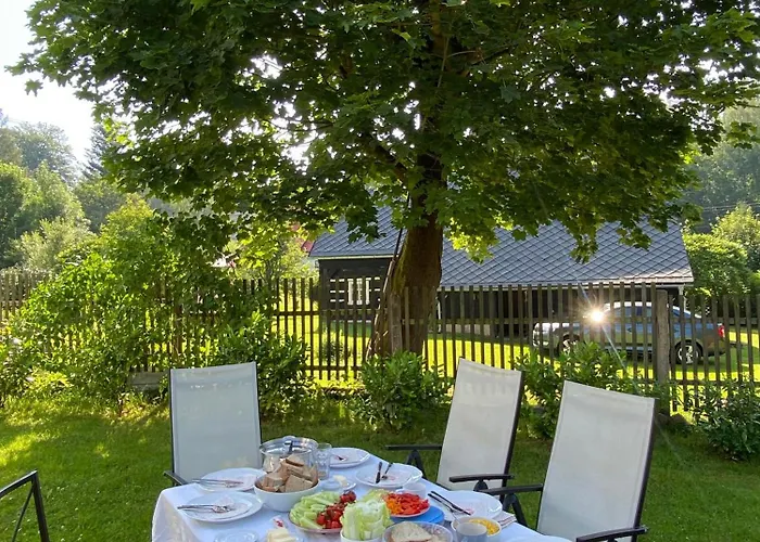 Adelaide Villa Brtníky